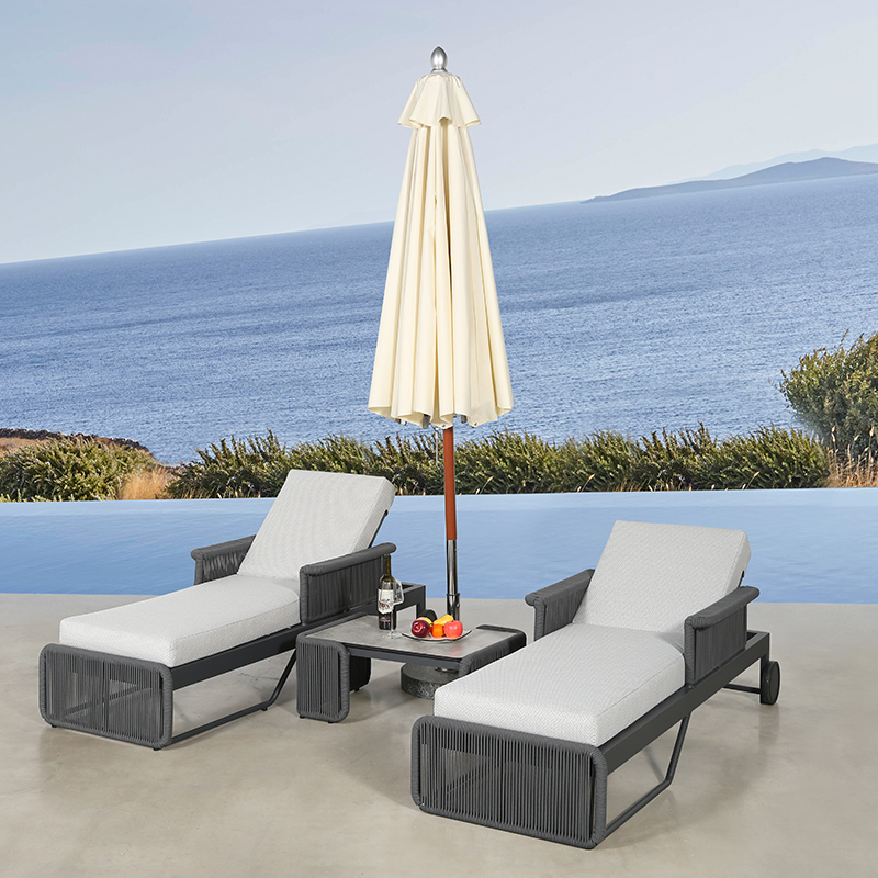 高級アルミ製屋外サンベッドラウンジャー、ホテルのプールやビー - Outdoor Furniture Luxury のレビューと価格