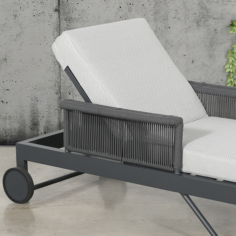 高級アルミ製屋外サンベッドラウンジャー、ホテルのプールやビー - Outdoor Furniture Luxury のレビューと価格